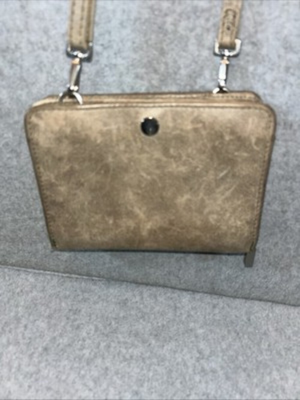 Hammitt Levy Leather Wallet Crossbody Bag, Gray Pewter Leather / Silver - Picture 3 of 6
